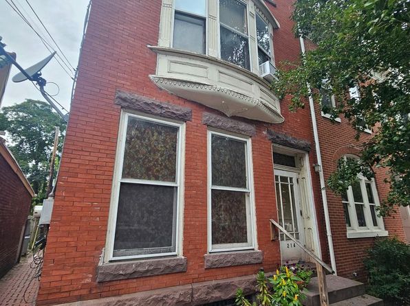 214 Briggs St APT 1