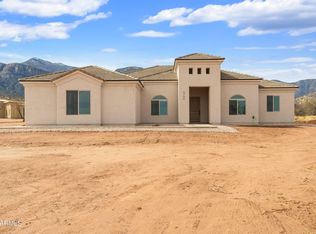 5754 S Stephanie Pl, Hereford, AZ 85615