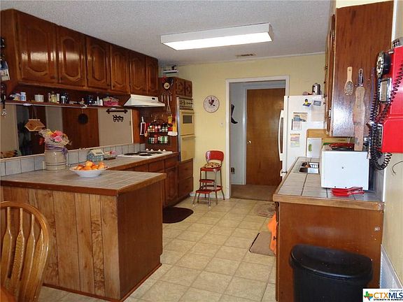 5th image of 646 E Leona Pkwy