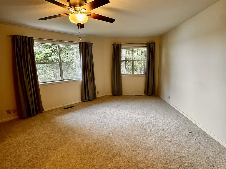 15344 Dutchmans Dr — Photo 10