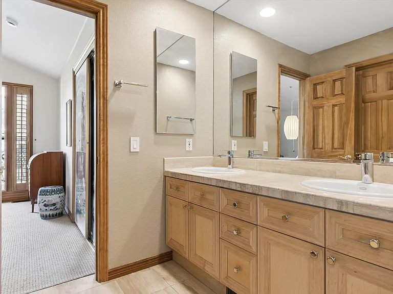 31 Jackson St #H — Photo 15