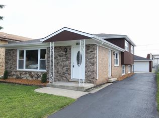 283 Hoxie Ave, Calumet City, IL 60409