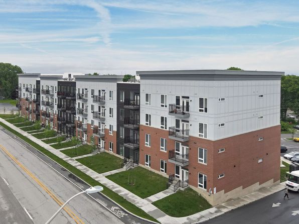 460 N White River Parkway West Dr APT 312