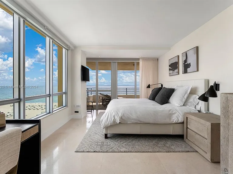 101 Ocean Dr #907 — Photo 13