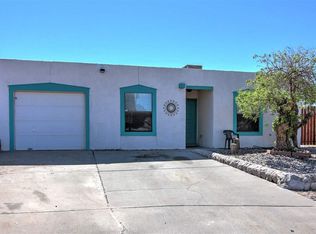 1062 Hillrise Ct, Las Cruces, NM 88011
