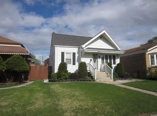 6147 S Neenah Ave, Chicago, IL 60638