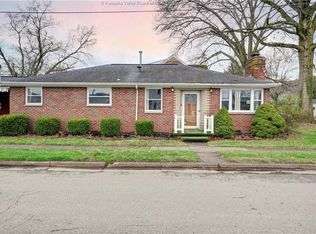 1805 W Virginia Ave, Dunbar, WV 25064