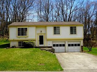 141 Deer Dr, Washington, PA