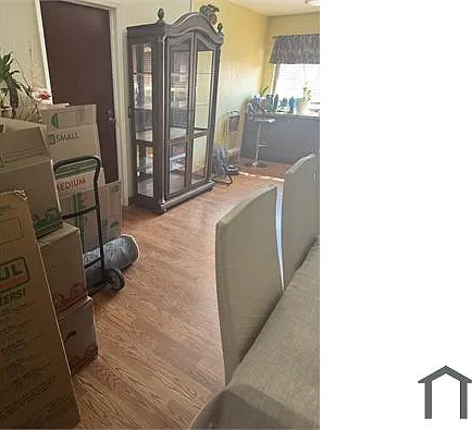 71 Marshall Way — Photo 5