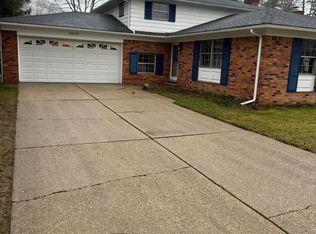34057 State St, Farmington, MI 48335