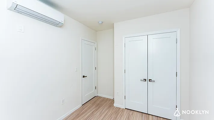 Rented by Nooklyn NYC LLC | media 20