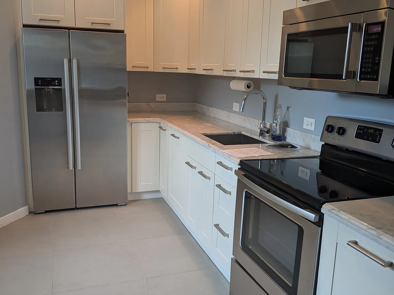2 bed, 1200 sqft, $3,000 — Photo 2
