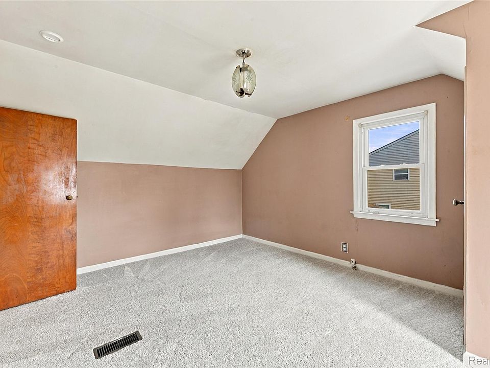 32440 Donnelly St, photo 20