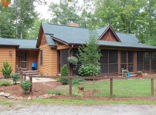 90 Falling Leaf Ln, Saluda, NC 28773