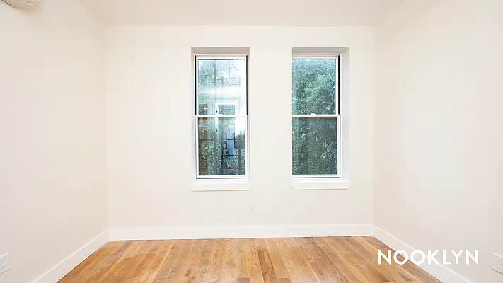 Rented by Nooklyn NYC LLC | media 19