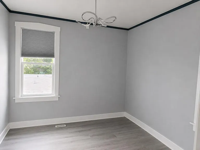 814 Washington St #3 — Photo 3