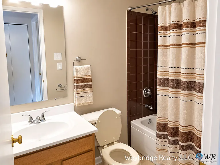 9821 Timbers Dr — Photo 12