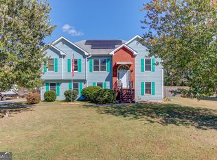154 Serenity Ct, Hoschton, GA 30548