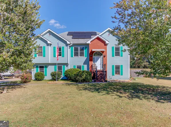 154 Serenity Ct, Hoschton, GA 30548