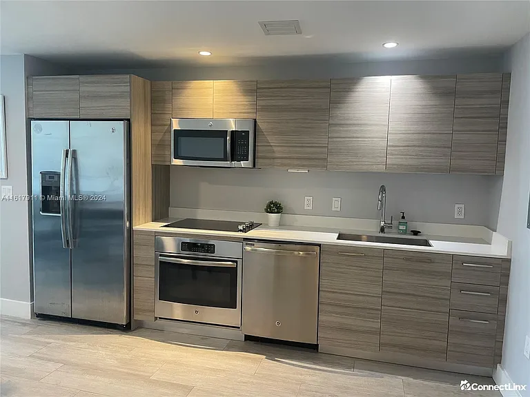 121 NE 34th St #2914 — Photo 6