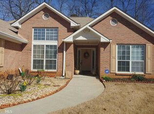 771 Pennybrook Ln, Stone Mountain, GA 30087