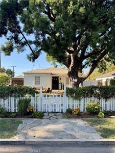 621 E 20th St, Santa Ana, CA, 92706