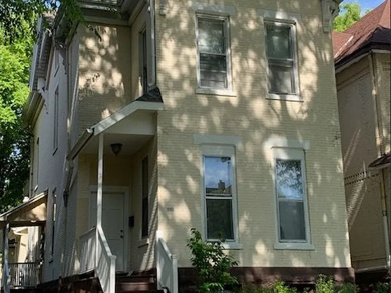 1 BD/1BA w Heat near Brady — Photo 11