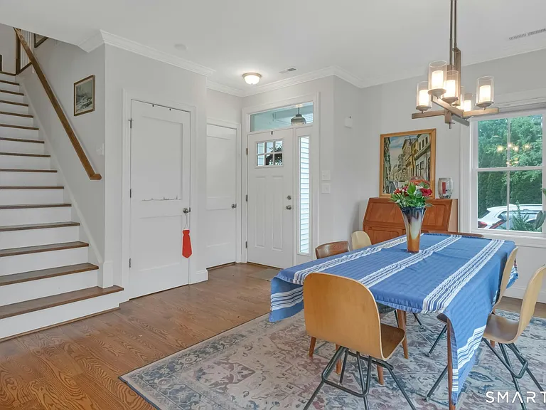 210 High Ridge Ave — Photo 37