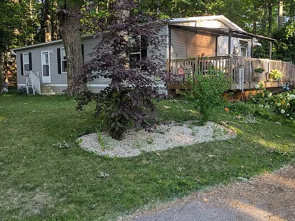 13033 Nineteen Mile Rd #52M, Gowen, MI 49326