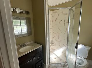 2711 S Claremont Ave, Springfield, MO 65804