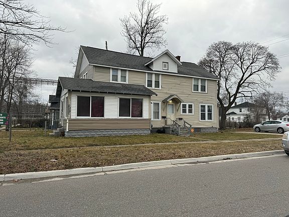 4th image of 2038 Maffett St