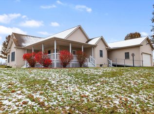 14505 Bohne Rd, Grass Lake, MI 49240