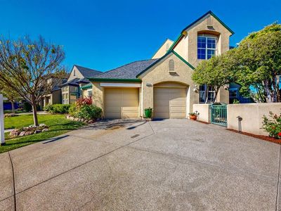 1916 Falcon Ridge Drive, Petaluma, CA, 94954