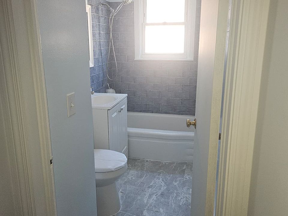 1st image of 8909 Lavergne Ave APT 2A