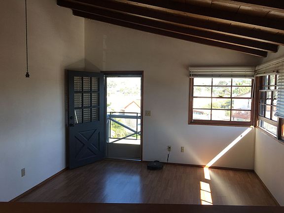 3rd image of 1502 Buena Vis APT D