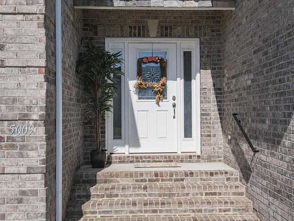 2nd image of 5009 Lady Thatcher Dr