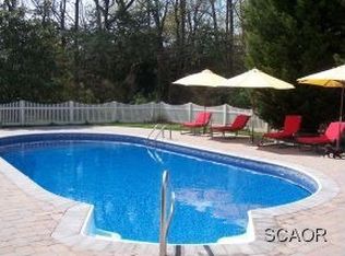 5 Queens Ct, Rehoboth Beach, DE 19971