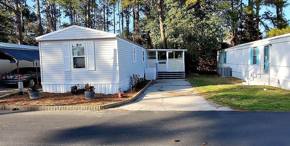 Own the home, rent the lot! 