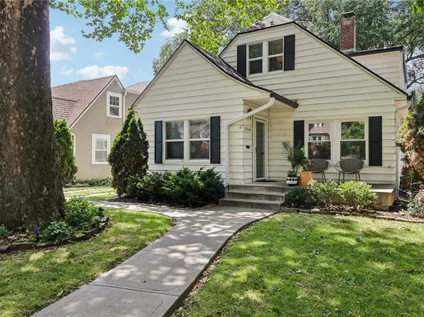 7524 Grand Ave, Kansas City, MO 64114