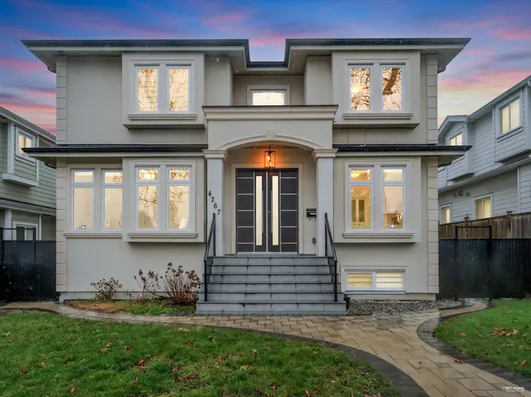 4267 Parker St, Burnaby, BC V5C 3C4