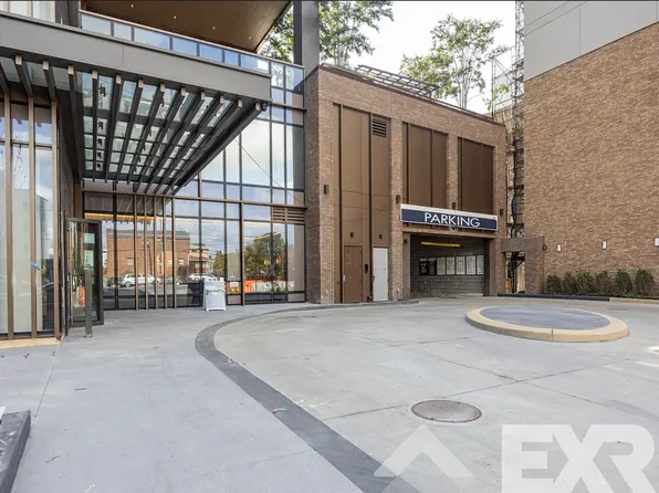 2230 Cropsey Avenue image 8 of 66