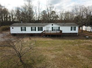 3469 Loye Ln, Maiden, NC 28650