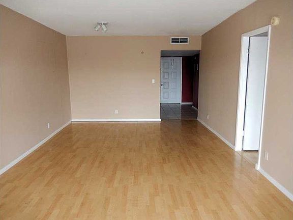 3rd image of 2751 N Palm Aire Dr APT 606