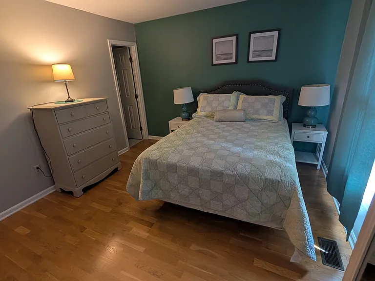 338 Westfield Rd — Photo 2