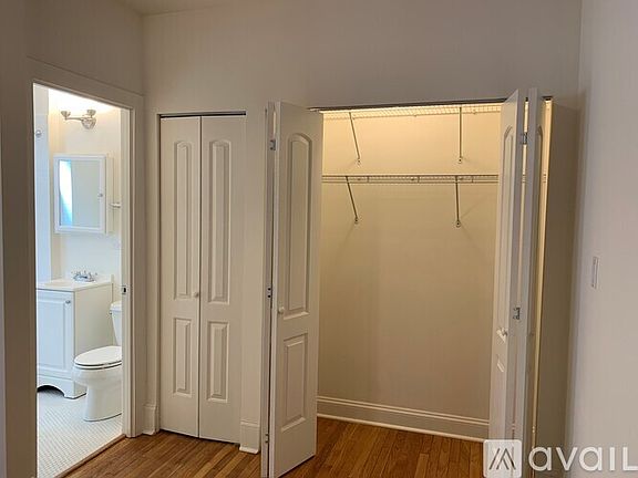 4th image of 4847 N Kimball Ave #2E