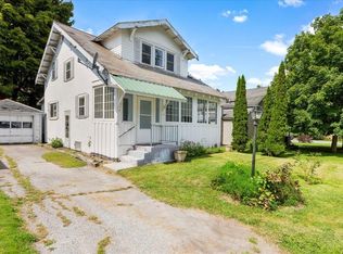 3 Church St, North Bennington, VT 05257