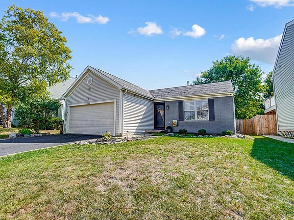 3rd image of 1460 Tall Pine Ct