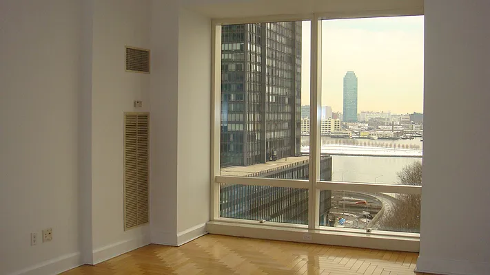 Rented by T&T Real Estate | media 29