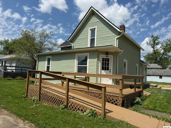 207 S Harrison St, Mount Vernon, OH 43050