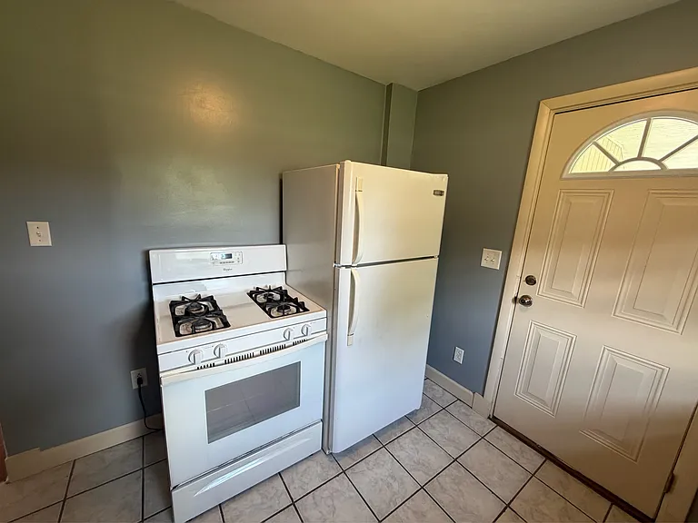 3423 Ellwood Rd — Photo 4